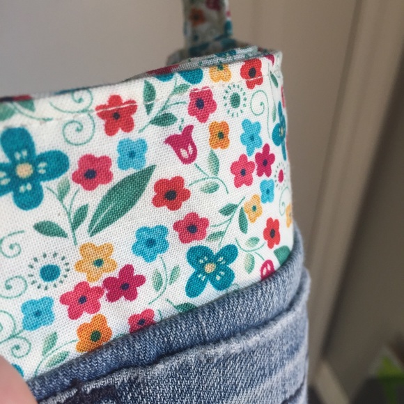 ❤️Handmade recycled jeans and floral print small shoulder crossbody bag - Picture 4 of 10